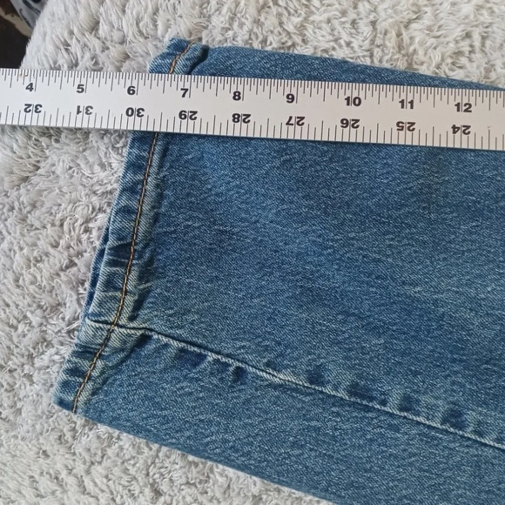 Levi's 550 Relaxed Fit Jeans Men's 32x30 (Tag 34x32) Medium‎ Wash Classic Denim